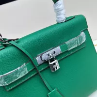 $92.00 USD Hermes AAA Quality Handbags For Women #1384816
