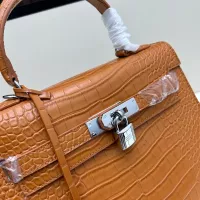 $96.00 USD Hermes AAA Quality Handbags For Women #1384843