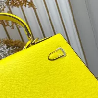 $88.00 USD Hermes AAA Quality Handbags For Women #1384873