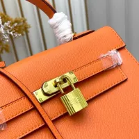 $88.00 USD Hermes AAA Quality Handbags For Women #1384887
