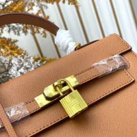 $88.00 USD Hermes AAA Quality Handbags For Women #1384894