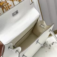 $88.00 USD Hermes AAA Quality Handbags For Women #1384928