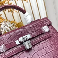 $92.00 USD Hermes AAA Quality Handbags For Women #1385028