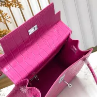 $92.00 USD Hermes AAA Quality Handbags For Women #1385029