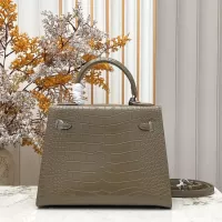 $92.00 USD Hermes AAA Quality Handbags For Women #1385039