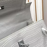 $92.00 USD Hermes AAA Quality Handbags For Women #1385040