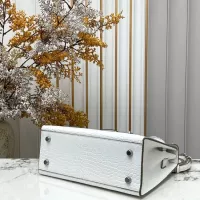 $92.00 USD Hermes AAA Quality Handbags For Women #1385047