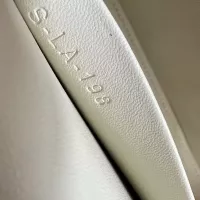 $88.00 USD Celine AAA Quality Shoulder Bags For Women #1385568