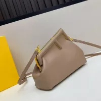 $102.00 USD Fendi AAA Quality Messenger Bags For Women #1385638