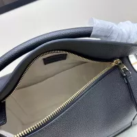 $145.00 USD LOEWE AAA Quality Messenger Bags For Women #1385659