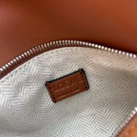 $122.00 USD LOEWE AAA Quality Messenger Bags For Women #1385694