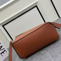 $145.00 USD LOEWE AAA Quality Messenger Bags For Women #1385698