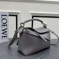 $145.00 USD LOEWE AAA Quality Messenger Bags For Women #1385739