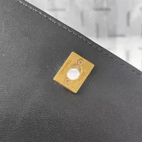 $108.00 USD Chanel AAA Quality Messenger Bags For Women #1385916