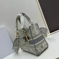 $115.00 USD Christian Dior AAA Quality Handbags For Women #1386149