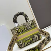 $115.00 USD Christian Dior AAA Quality Handbags For Women #1386151