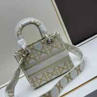 $115.00 USD Christian Dior AAA Quality Handbags For Women #1386156