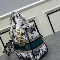 $115.00 USD Christian Dior AAA Quality Handbags For Women #1386174