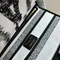 $115.00 USD Christian Dior AAA Quality Handbags For Women #1386178