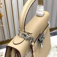 $82.00 USD Hermes AAA Quality Handbags For Women #1386414