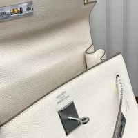 $85.00 USD Hermes AAA Quality Handbags For Women #1386442