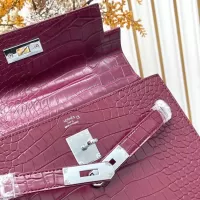 $92.00 USD Hermes AAA Quality Handbags For Women #1386541