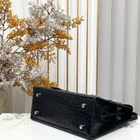 $96.00 USD Hermes AAA Quality Handbags For Women #1386550