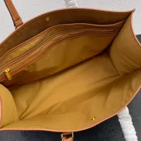 $96.00 USD Celine AAA Quality Handbags For Women #1386551