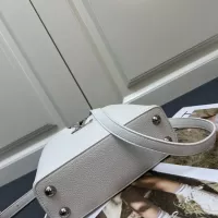 $102.00 USD Louis Vuitton AAA Quality Handbags For Women #1386603