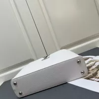 $105.00 USD Louis Vuitton AAA Quality Handbags For Women #1386604