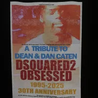 $42.00 USD Dsquared Hoodies Long Sleeved For Men #1387235