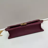 $88.00 USD Fendi AAA Quality Messenger Bags For Women #1387319