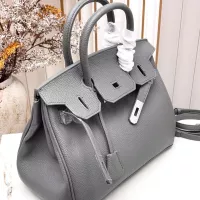 $88.00 USD Hermes AAA Quality Handbags For Women #1387355