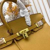 $88.00 USD Hermes AAA Quality Handbags For Women #1387457