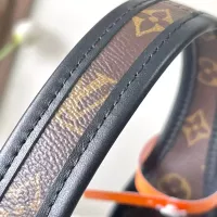 $172.00 USD Louis Vuitton AAA Quality Shoulder Bags For Women #1387715