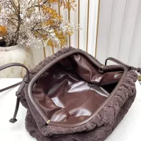 $112.00 USD Bottega Veneta BV AAA Quality Messenger Bags For Women #1388017