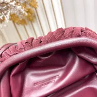 $100.00 USD Bottega Veneta BV AAA Quality Messenger Bags For Women #1388019