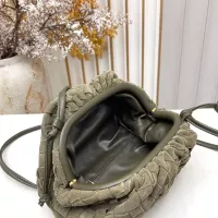 $100.00 USD Bottega Veneta BV AAA Quality Messenger Bags For Women #1388025