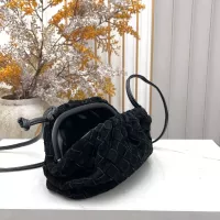 $100.00 USD Bottega Veneta BV AAA Quality Messenger Bags For Women #1388033