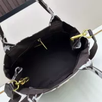 $92.00 USD Prada AAA Quality Handbags For Women #1388185