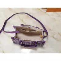 $64.00 USD Louis Vuitton AAA Quality Handbags For Women #1388410