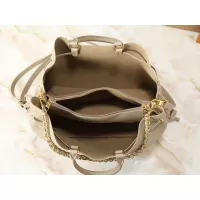 $68.00 USD Louis Vuitton AAA Quality Handbags For Women #1388428