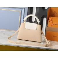 $92.00 USD Louis Vuitton AAA Quality Handbags For Women #1388517