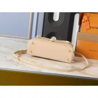 $92.00 USD Louis Vuitton AAA Quality Handbags For Women #1388517