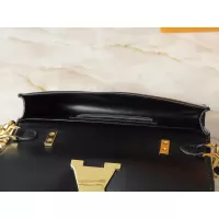 $60.00 USD Louis Vuitton Messenger Bags For Women #1388531