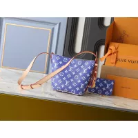 $56.00 USD Louis Vuitton Messenger Bags For Women #1388536
