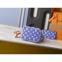 $56.00 USD Louis Vuitton Messenger Bags For Women #1388536