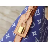 $56.00 USD Louis Vuitton Messenger Bags For Women #1388536