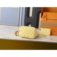 $56.00 USD Louis Vuitton Messenger Bags For Women #1388541