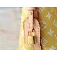 $56.00 USD Louis Vuitton Messenger Bags For Women #1388541